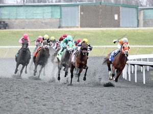 Racing at Turfway Park