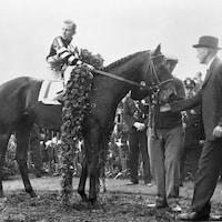 War Admiral wins the 1937 Kentucky Derby