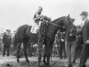 War Admiral wins the 1937 Kentucky Derby