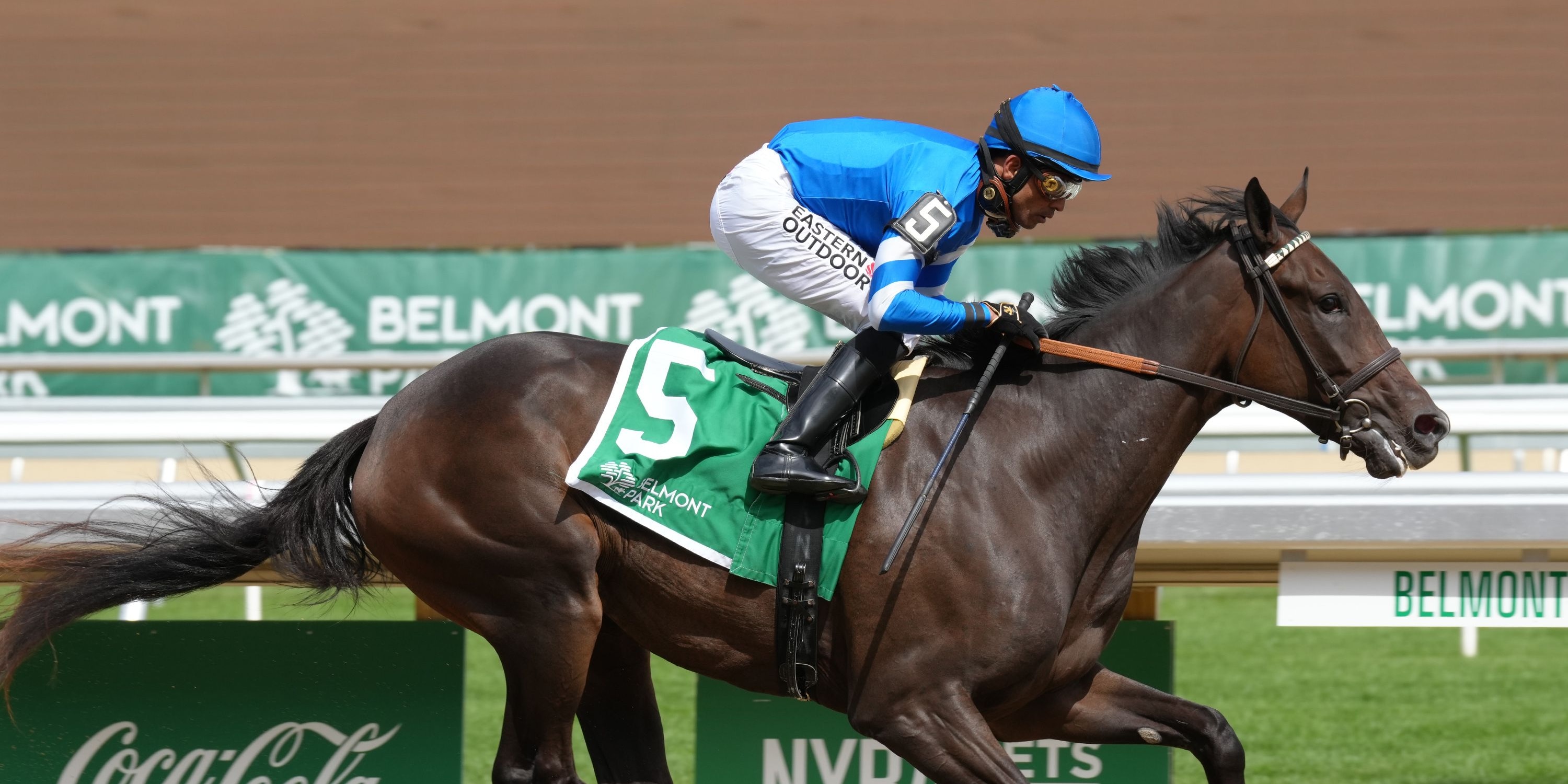 Wharfie wins at Belmont Park.