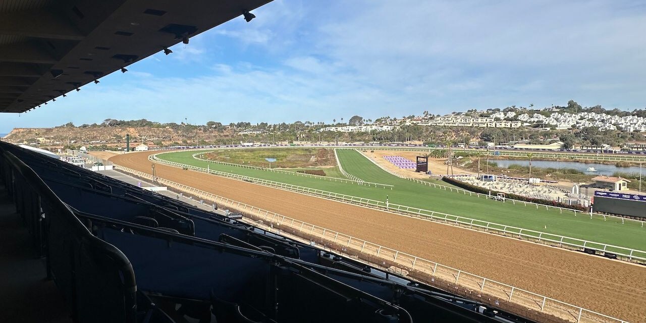 Del Mar Grandstand before Breeders' Cup.