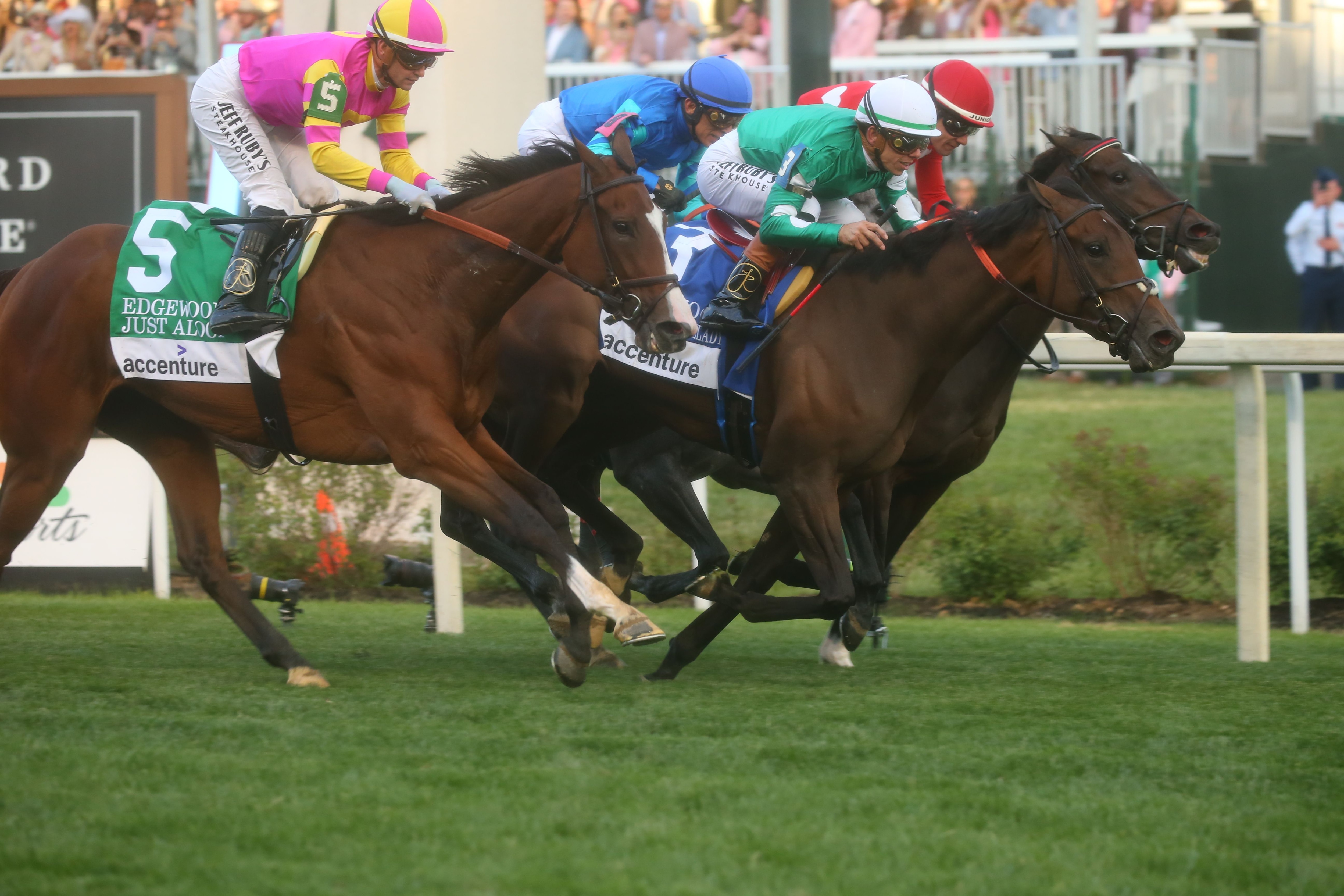 Imaginationthelady comes out on top of the Edgewood (G2) cavalry charge